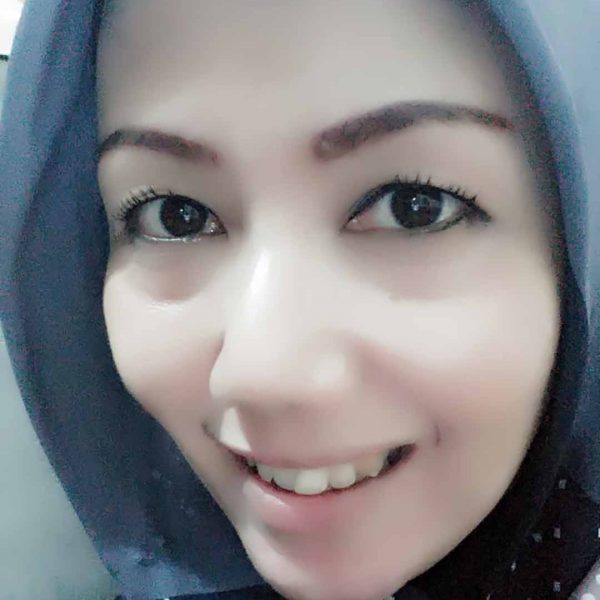 Nia Okta
